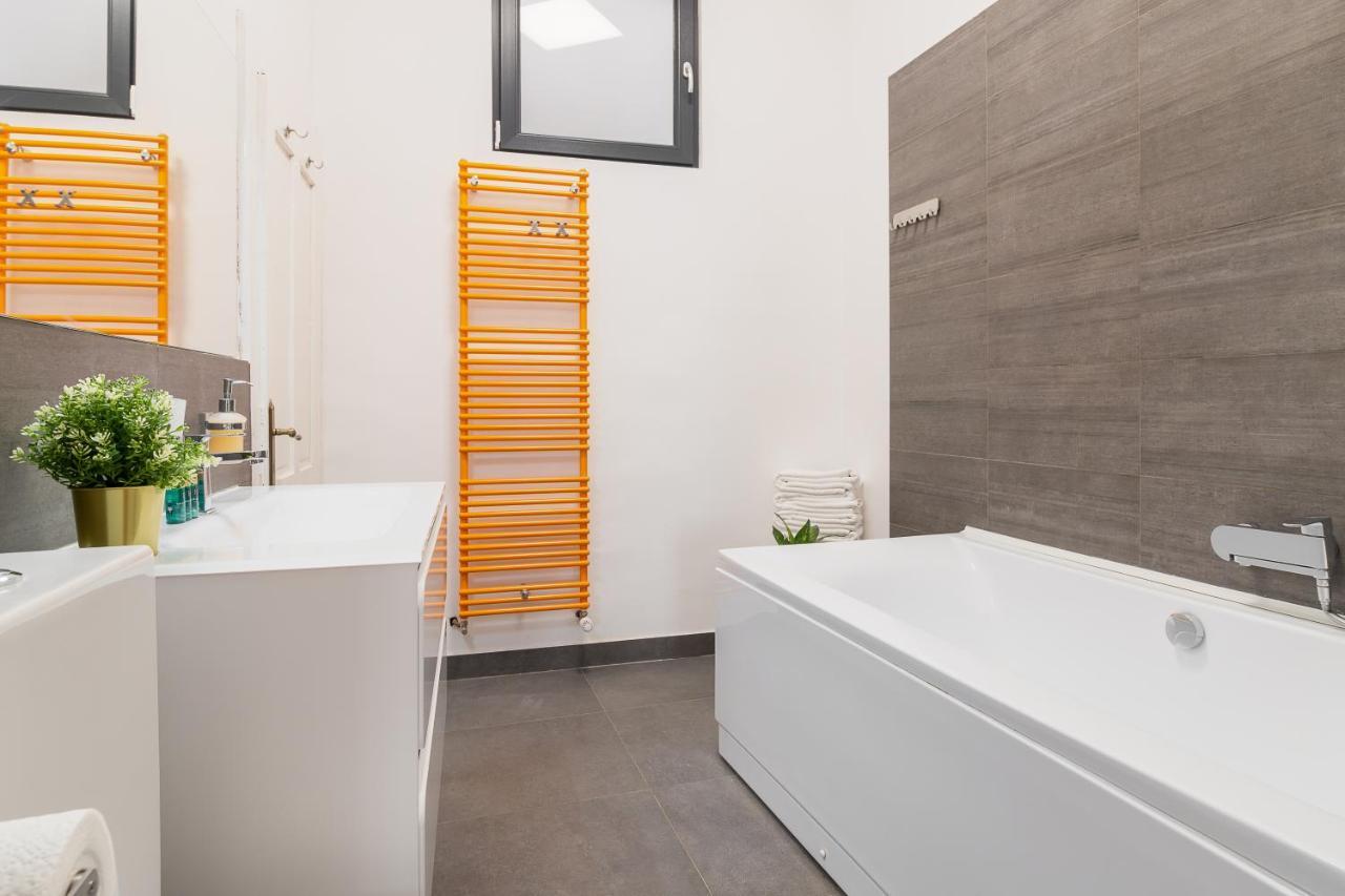 Roman Flat Oradea Exterior foto